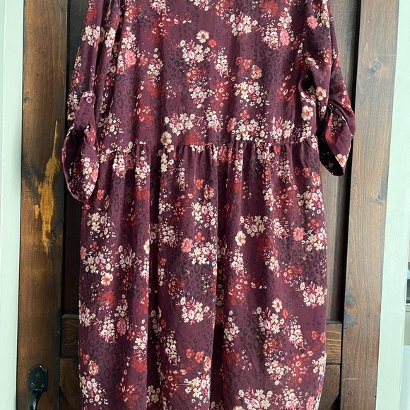 Torrid size 1 hi-lo floral/leopard print blouse - Picture 2 of 6